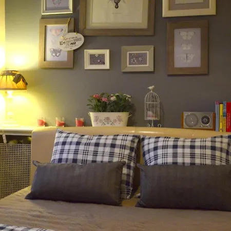 Central Apartment: Old Town & Main Station Apartment