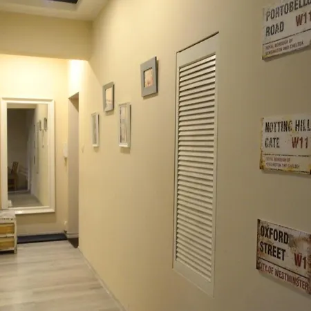 Central Apartment: Old Town & Main Station *